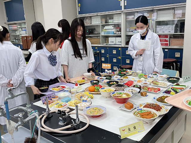 食物栄養学科